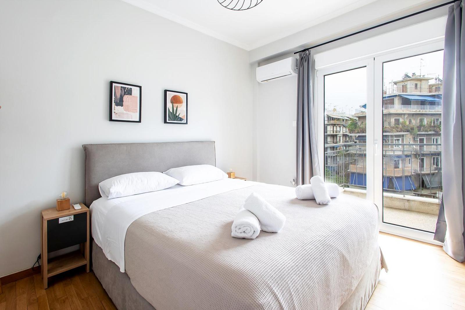 Aris123 By Smart Cozy Suites - Apartments In The Heart Of Athens - 5 Minutes From Metro - Available 24Hr Extérieur photo