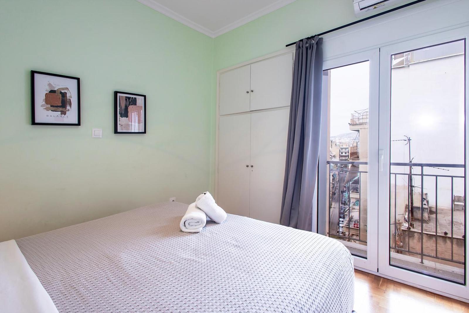 Aris123 By Smart Cozy Suites - Apartments In The Heart Of Athens - 5 Minutes From Metro - Available 24Hr Extérieur photo