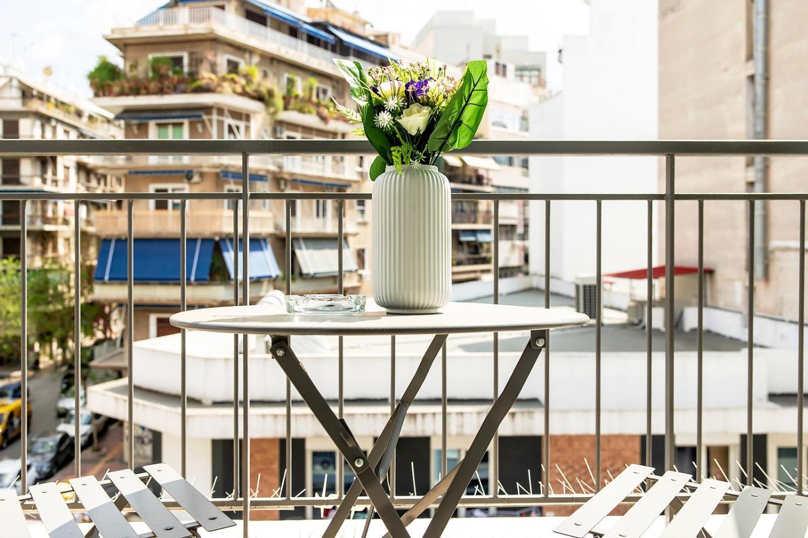 Aris123 By Smart Cozy Suites - Apartments In The Heart Of Athens - 5 Minutes From Metro - Available 24Hr Extérieur photo